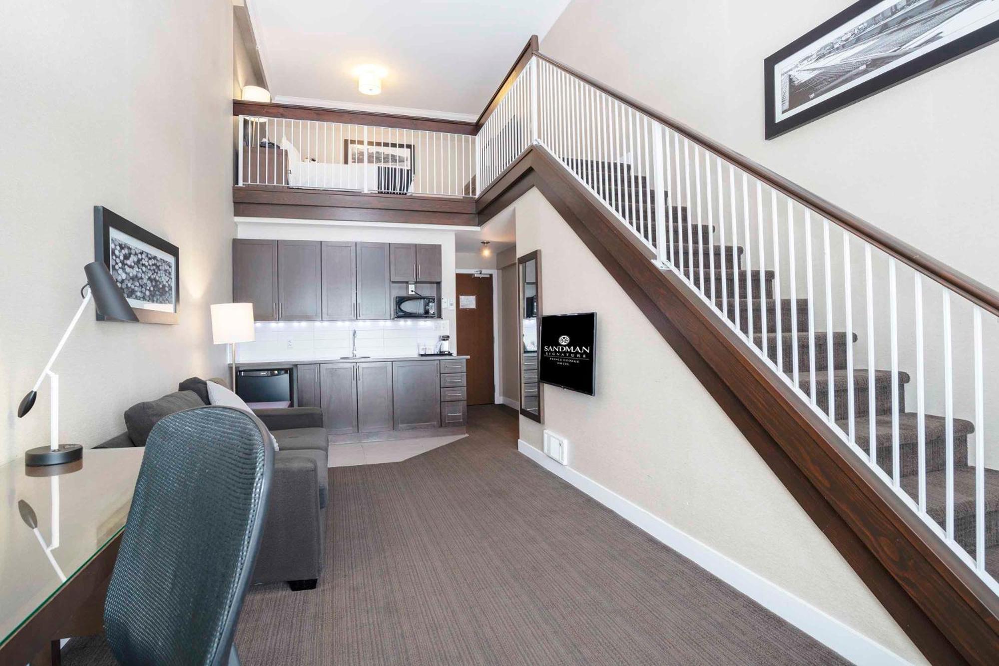 Hotel Sandman Signature George Prince George