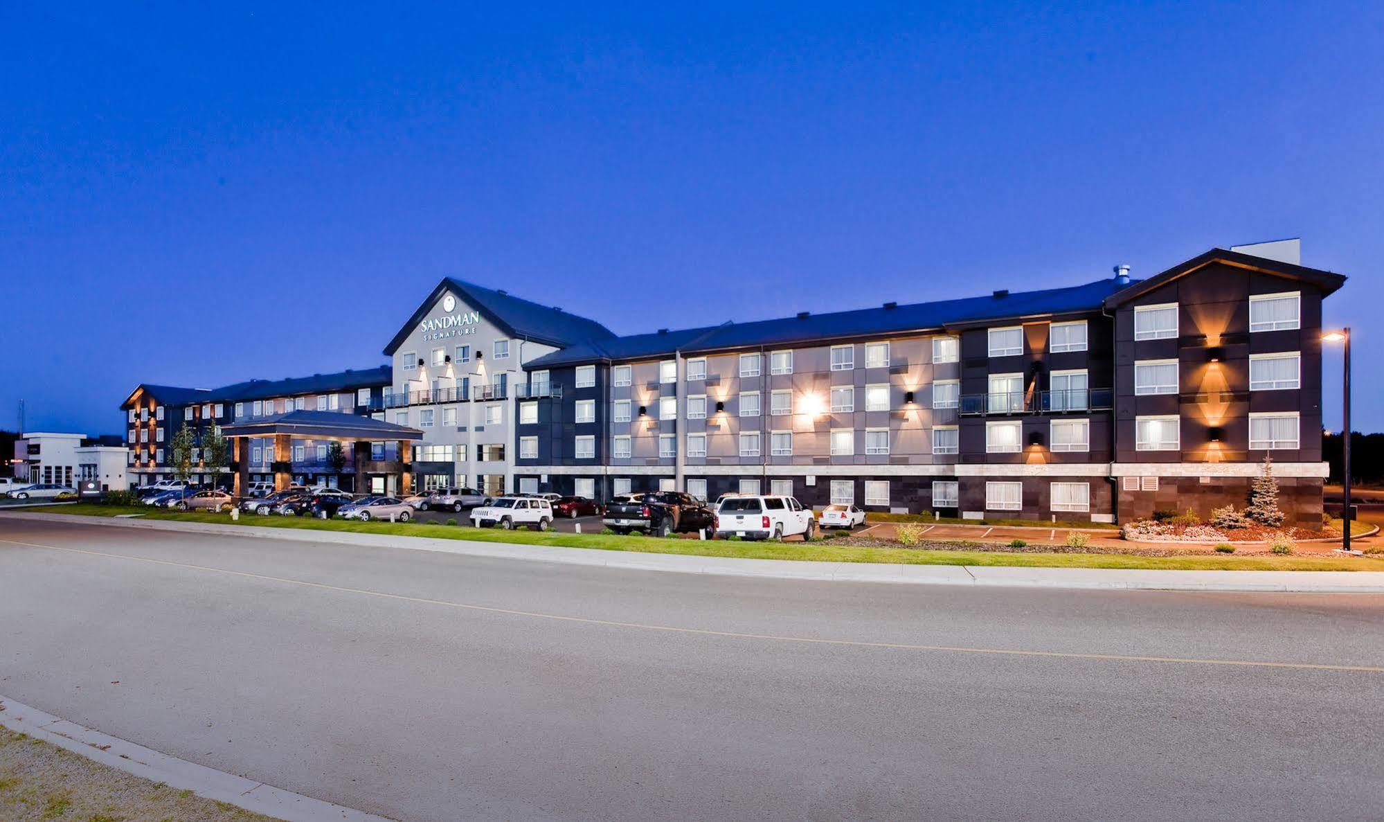 Hotel Sandman Signature George Prince George